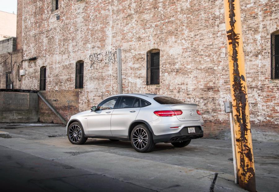 Mercedes-AMG GLC43 4Matic Coupe (C253) 2016 года  (NA) (фото 17 из 32)